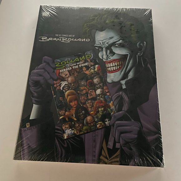 The DC Comics Art of Brian Bolland (DC Comics, December 2011) - Picture 1 of 4